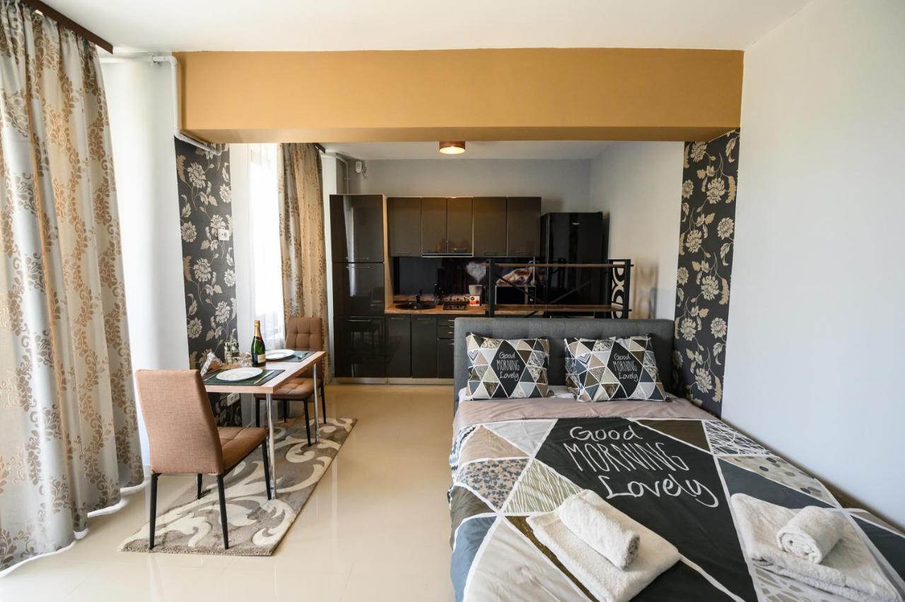 Beachside Studio Mamaia Nord Apartment Năvodari Екстериор снимка