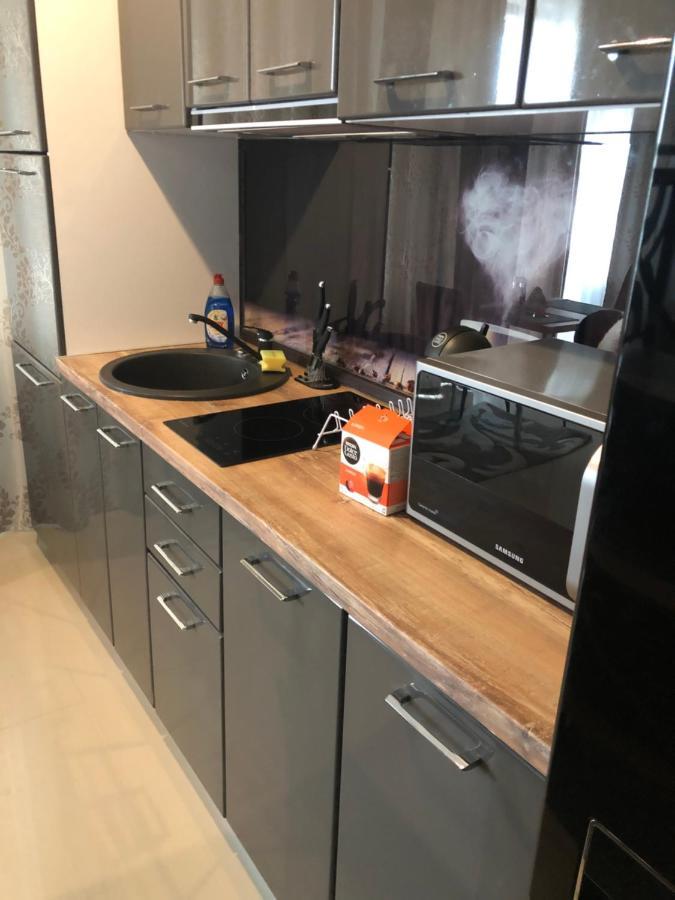 Beachside Studio Mamaia Nord Apartment Năvodari Екстериор снимка