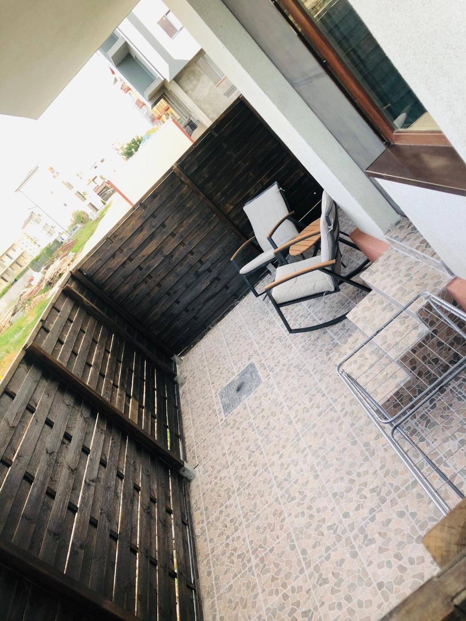 Beachside Studio Mamaia Nord Apartment Năvodari Екстериор снимка